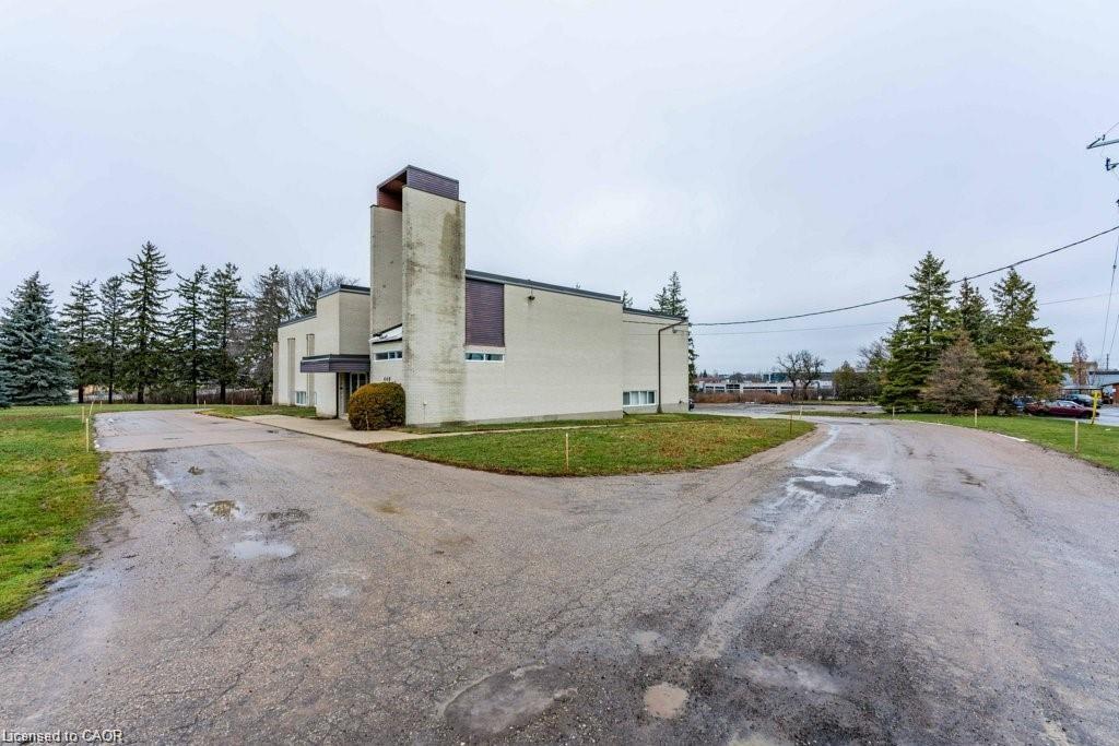440 Weber Street N, Waterloo ON N2L 4E7