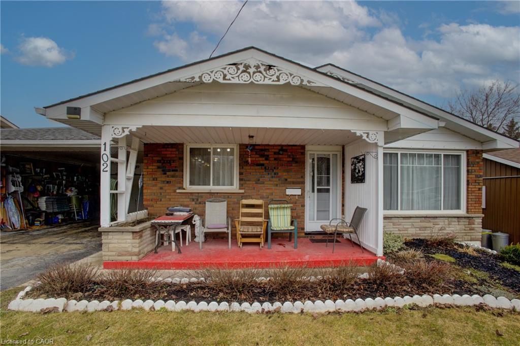 102 Byeland Drive, Mount Forest ON N0G 2L2