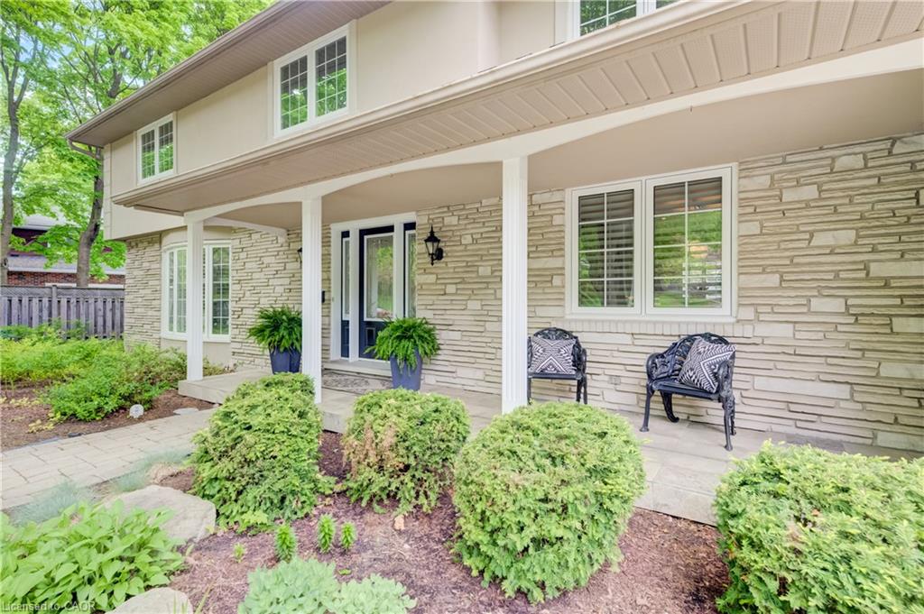 60 Huntley Crescent, Kitchener ON N2M 2R3