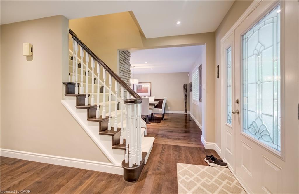60 Huntley Crescent, Kitchener ON N2M 2R3