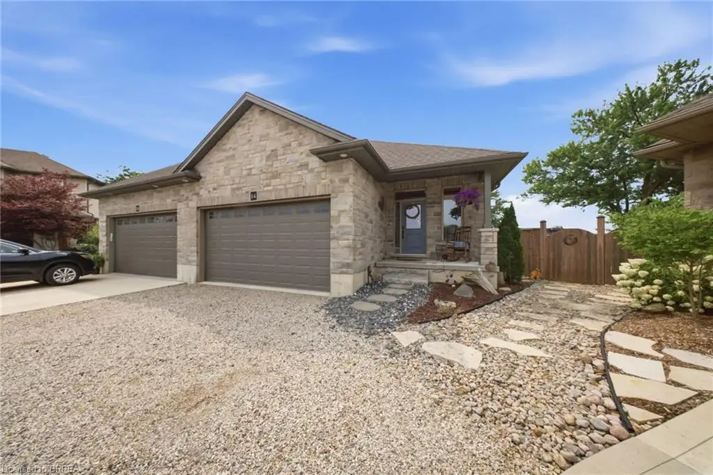 14 Ridgewood Court, Woodstock ON N4T 0E5