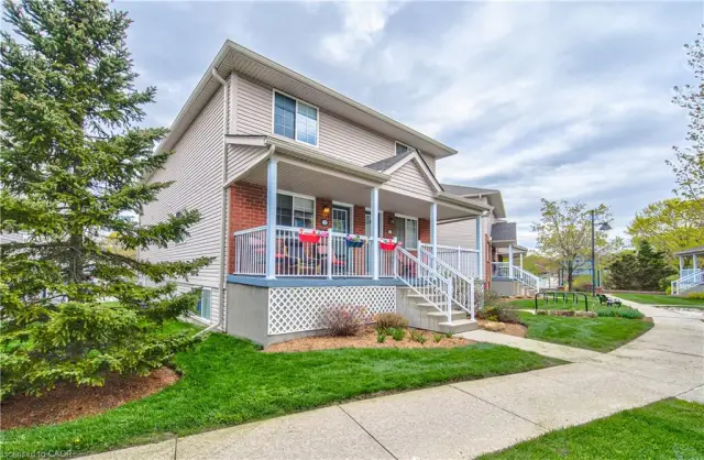 3B-139 Brighton Street, Waterloo ON N2J 4Z5