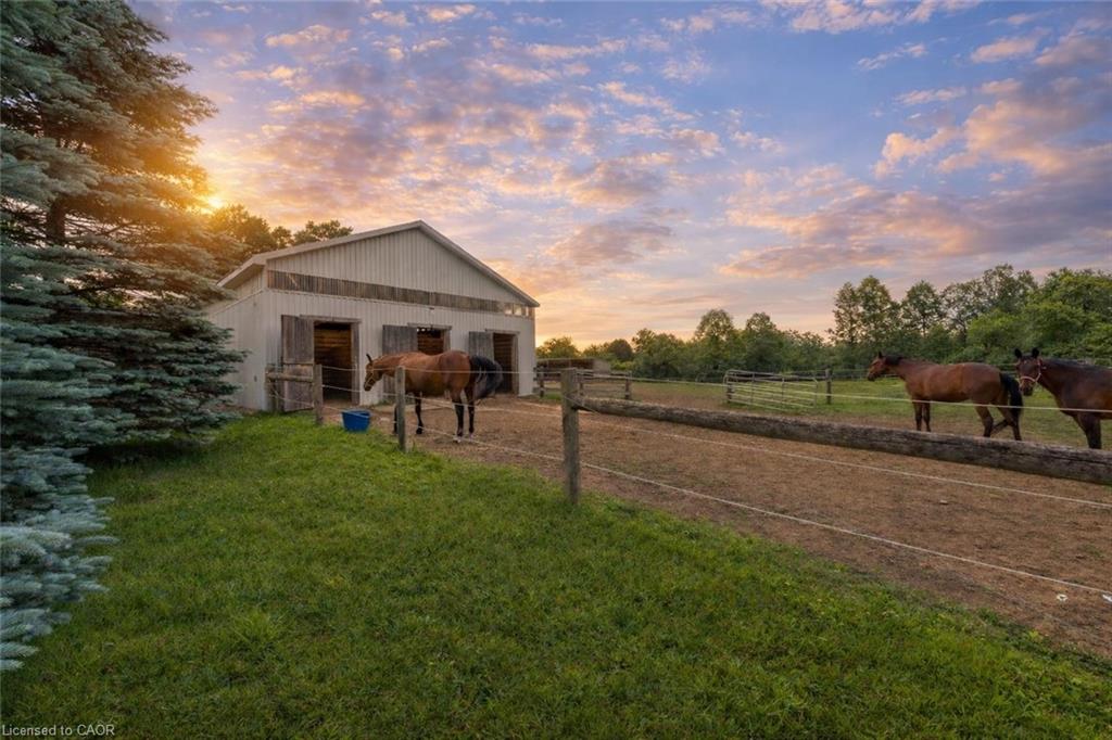 3988 Hwy 6, Puslinch ON N0B 2J0