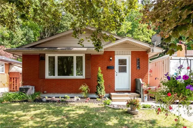 140 Arrowhead Crescent, Kitchener ON N2P 1B9